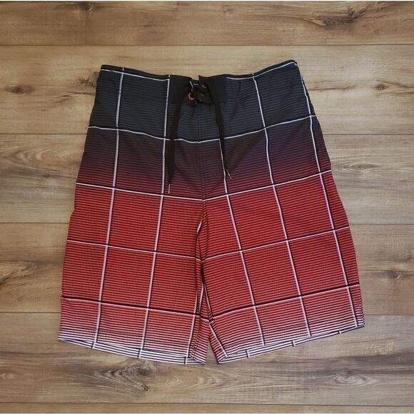 Ocean Pacific Men's Red & Black Geometric Patterned Swim Trunks Size Medium - Picture 1 of 5